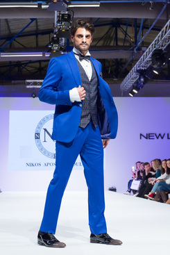 SUIT